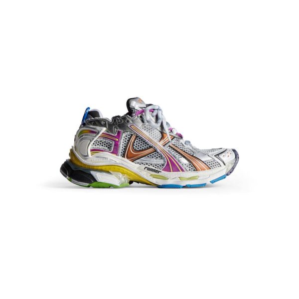 Mens Runner Sneaker in Grey