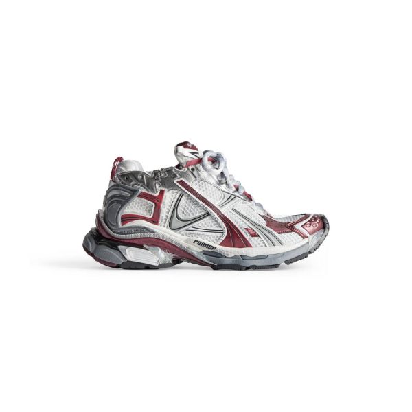 Womens Runner Sneaker in White