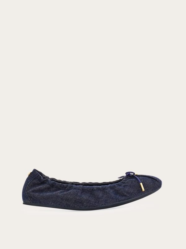 Elasticated ballet flat