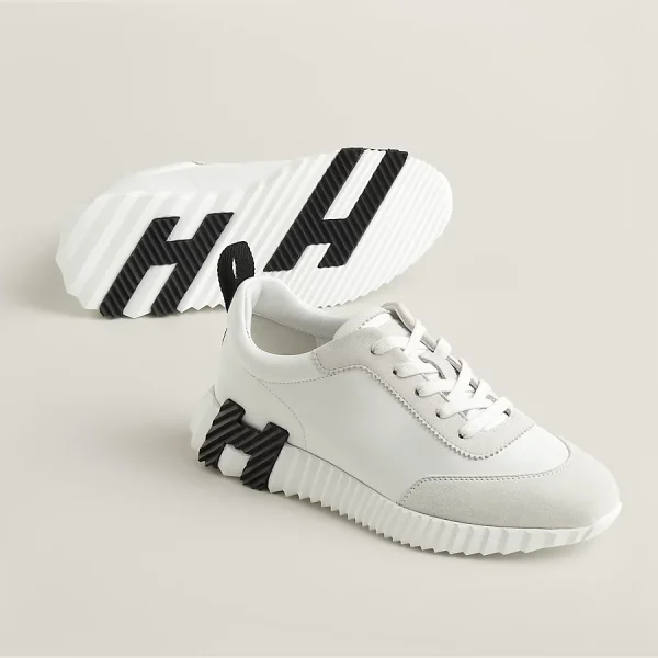 Bouncing sneaker