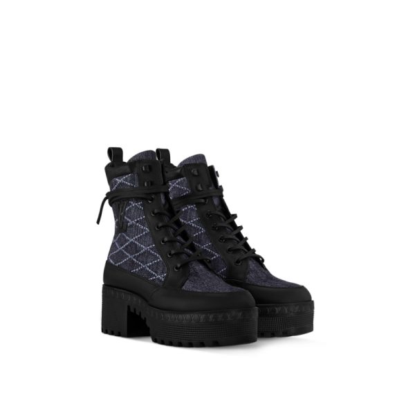 Laureate Platform Desert Boot